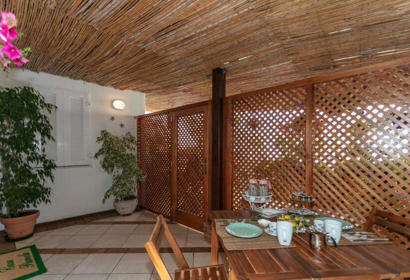 پانسیون Casa Pamela