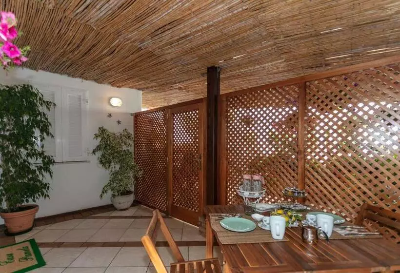 پانسیون Casa Pamela