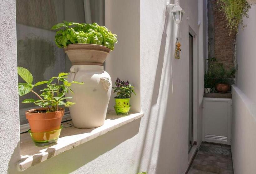 پانسیون Casa Pamela