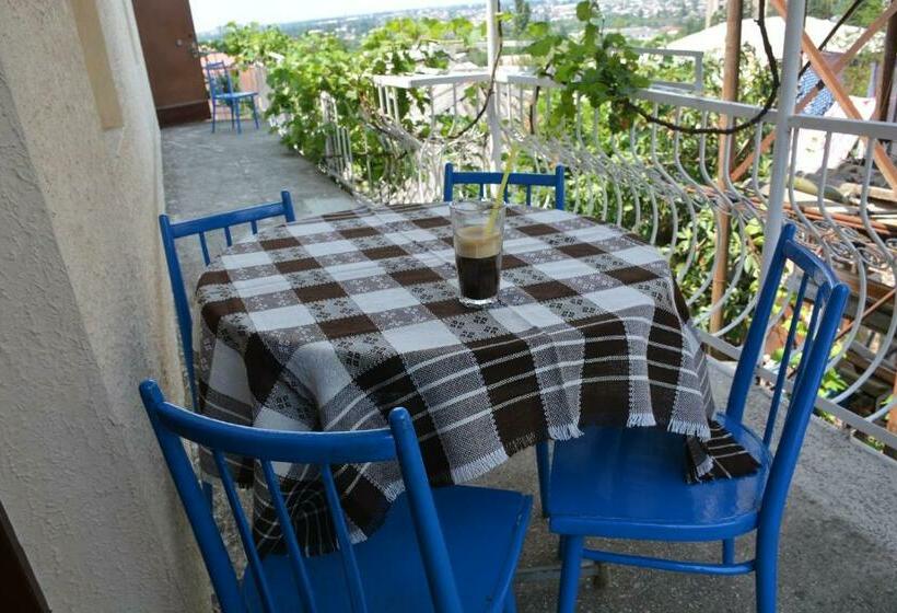 پانسیون Friends House