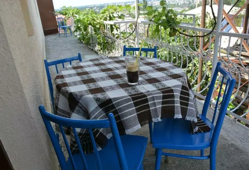 پانسیون Friends House