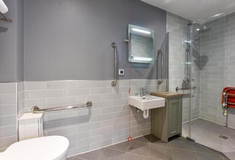 ユースホステル The Bell Inn