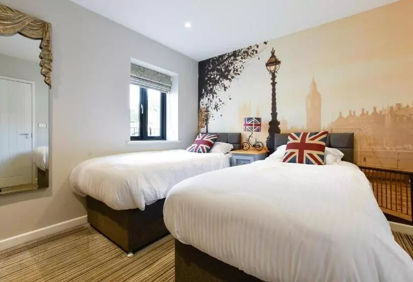 ユースホステル The Bell Inn