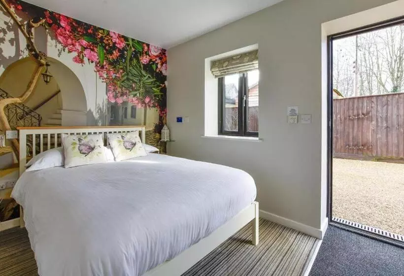 ユースホステル The Bell Inn