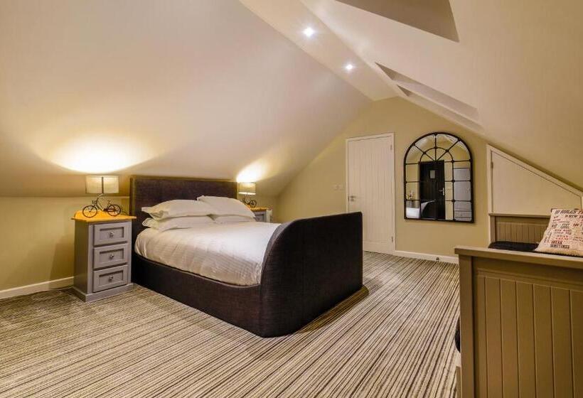 ユースホステル The Bell Inn