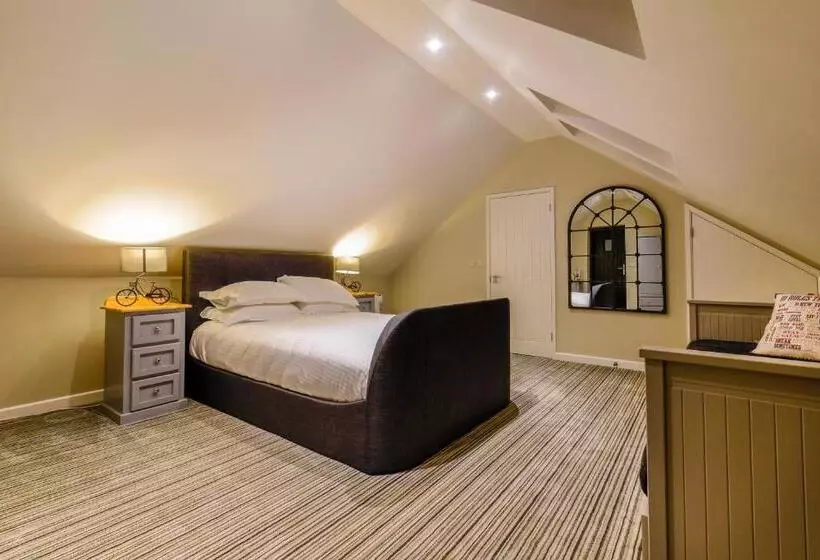 ユースホステル The Bell Inn