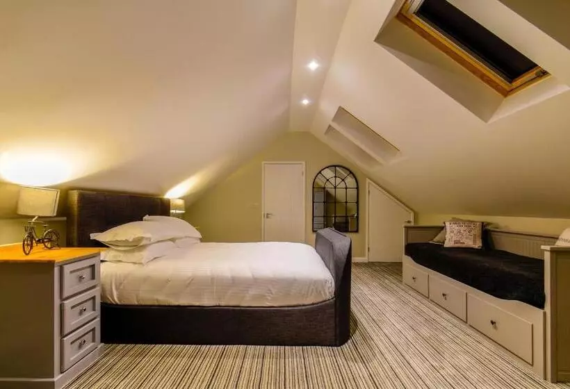 ユースホステル The Bell Inn