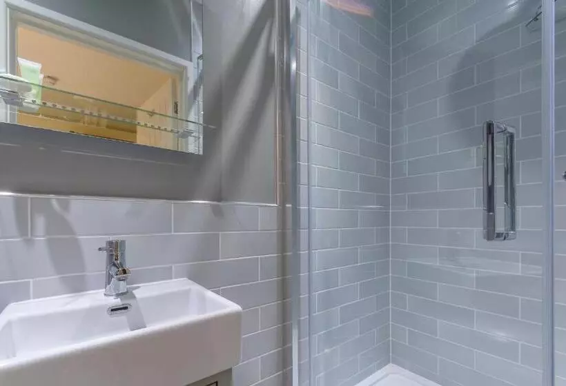 ユースホステル The Bell Inn