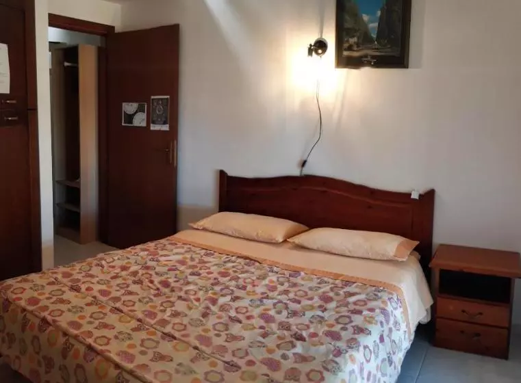 ホテル Agriturismo Il Cipresso
