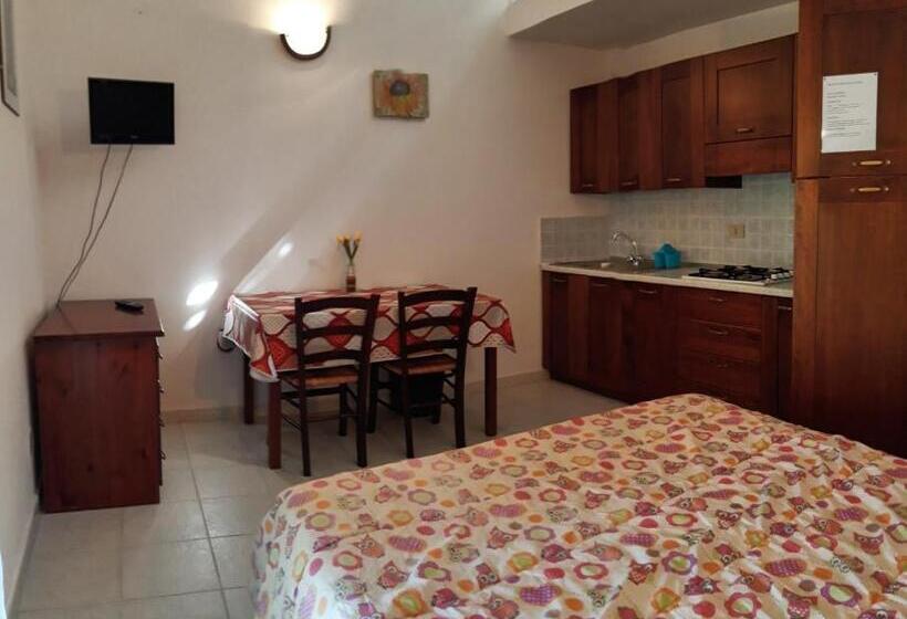 Отель Agriturismo Il Cipresso