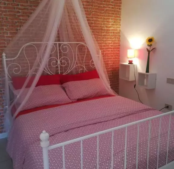 ホテル Agriturismo Il Cipresso