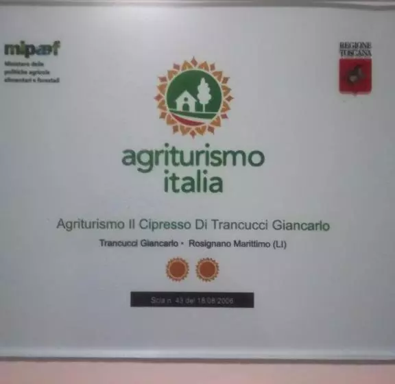 ホテル Agriturismo Il Cipresso