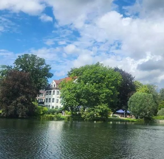 Hotelli Haus Am See