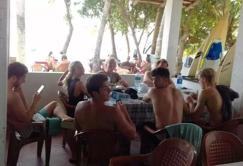 Hotelli Jayanthi Surf Dreams