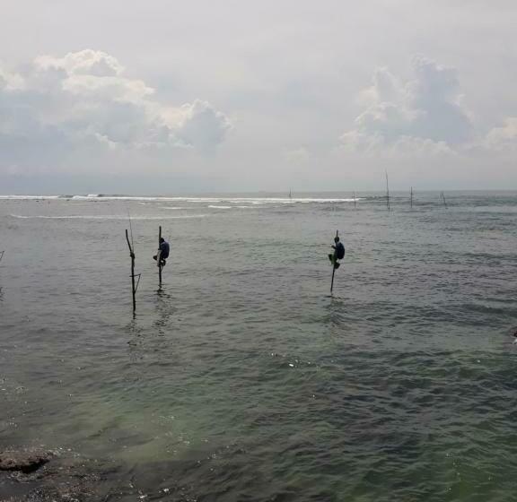 هتل Polhena Coral Reef Resort