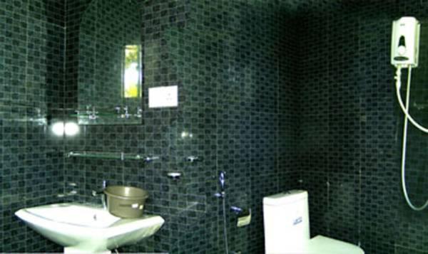 هتل Polhena Coral Reef Resort