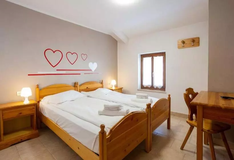 Hotelli Santa Maria Ad Nives
