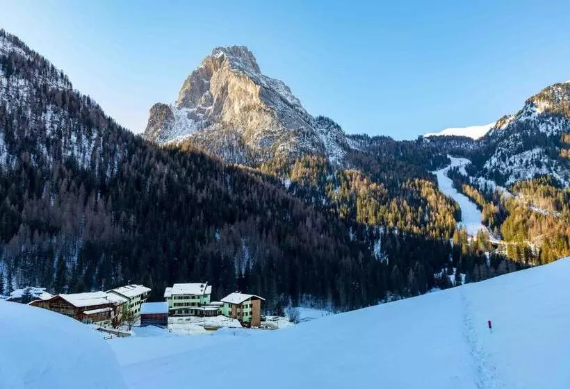 Hotelli Santa Maria Ad Nives