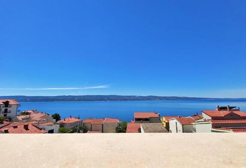 Pensionat Apartments Nemira