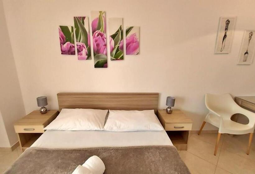 Pensionat Apartments Nemira