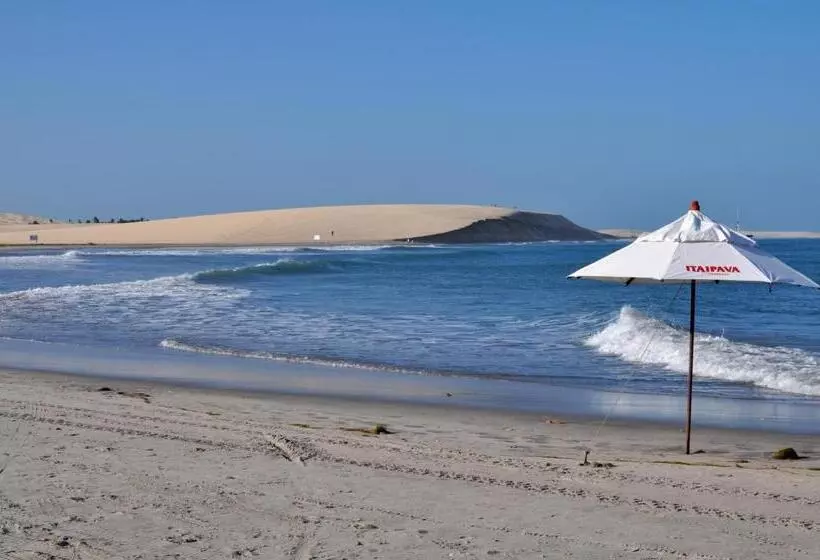 پانسیون Beach House Suites