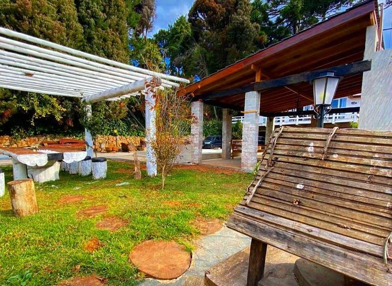 پانسیون Campos House