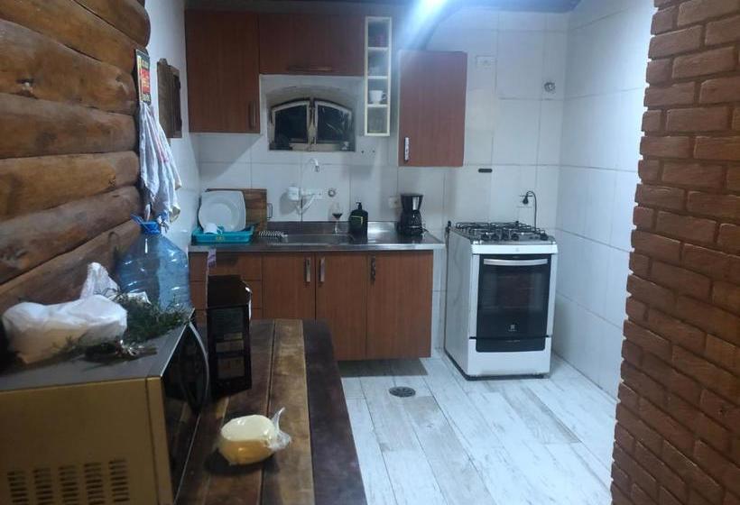 پانسیون Campos House