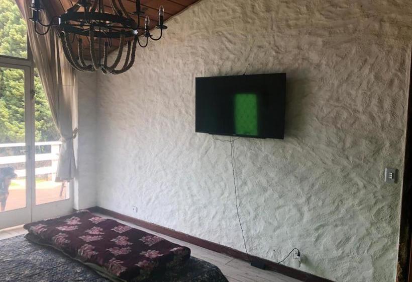 پانسیون Campos House