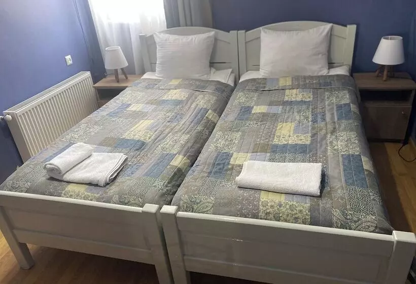 پانسیون Hillside Guesthouse