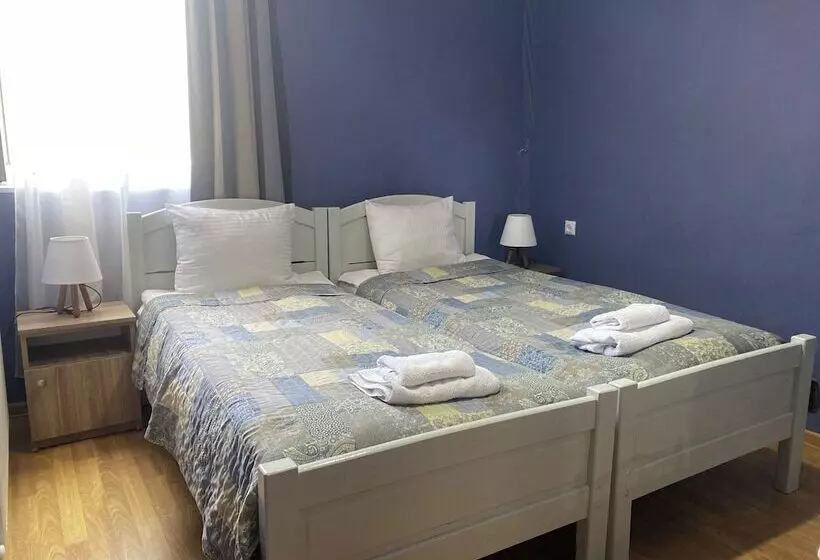 پانسیون Hillside Guesthouse