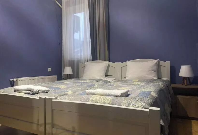 پانسیون Hillside Guesthouse