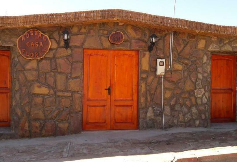 پانسیون Hostal Casa Flores
