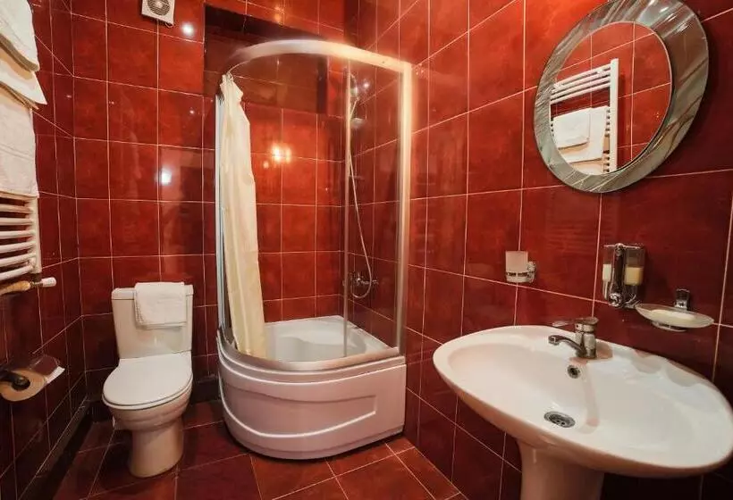 پانسیون Neli & Zaal Guest House