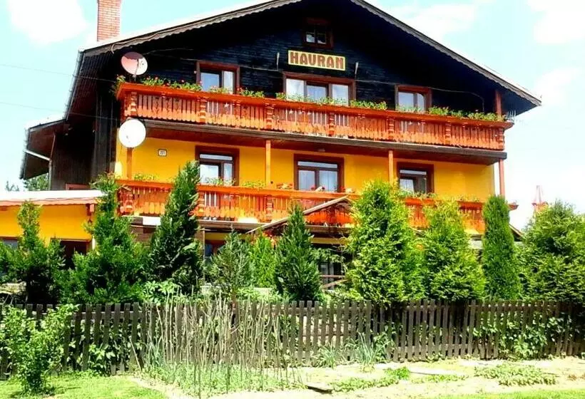 Majatalo Penzion Havran