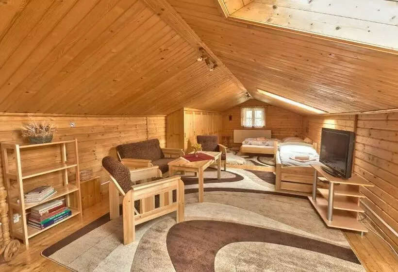 Majatalo Penzion Havran