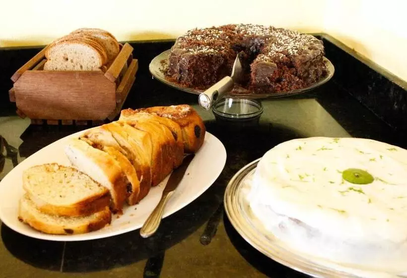 Majatalo Pousada Doce Mel