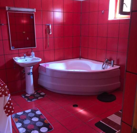 פנסיון Vila Khalo