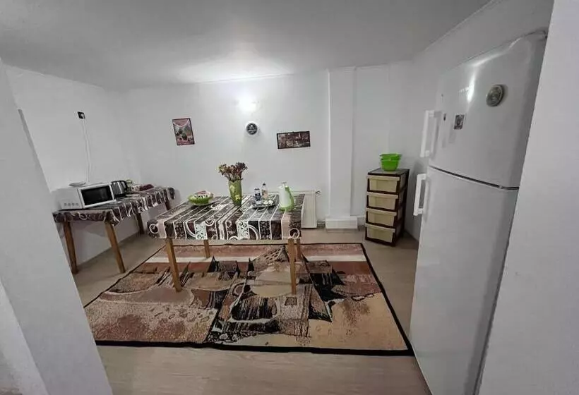 پانسیون Vila Khalo