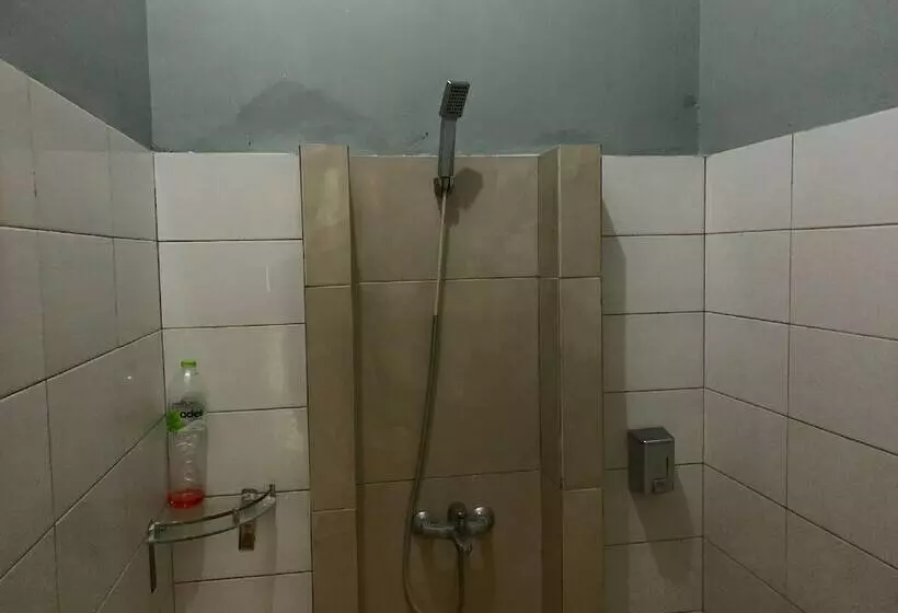 Retkeilymaja Penginapan Citra