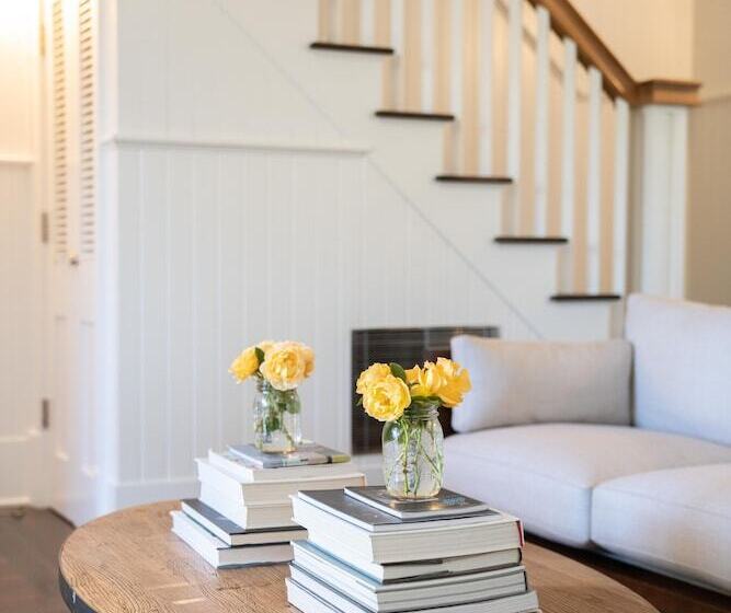 Bed and Breakfast The Reform Club