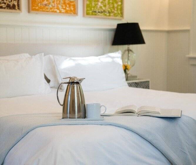 Bed and Breakfast The Reform Club