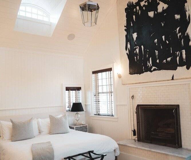 Bed and Breakfast The Reform Club