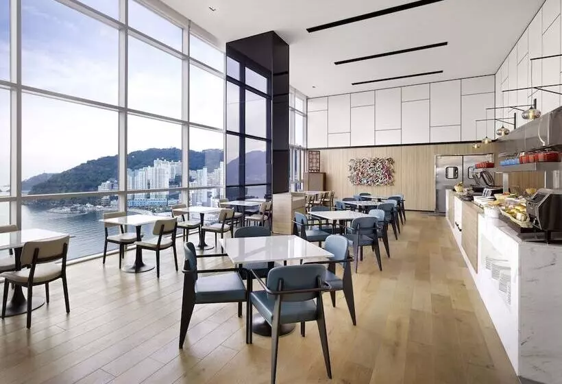 ホテル Fairfield By Marriott Busan Songdo Beach