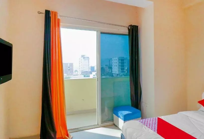 Hotelli Oyo 76456  Noida Hub 2