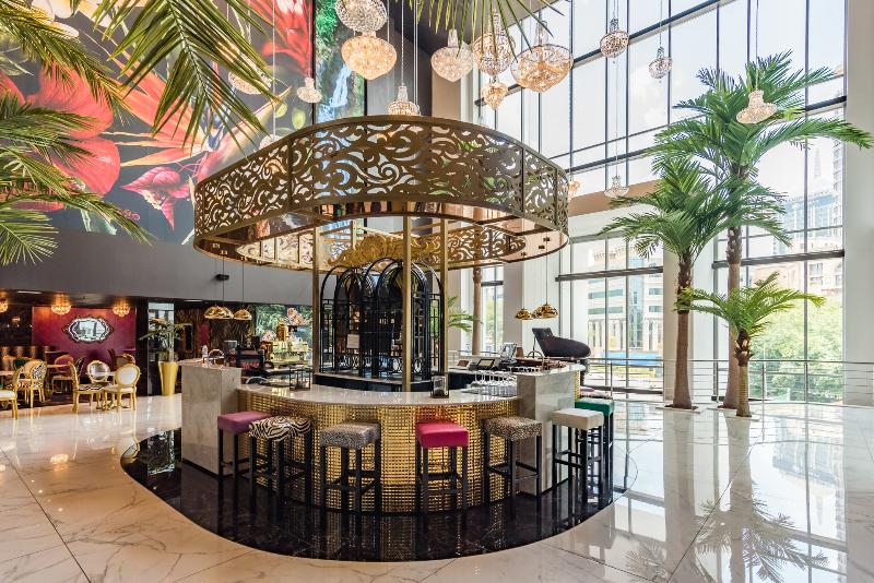 Отель Sky, Sandton