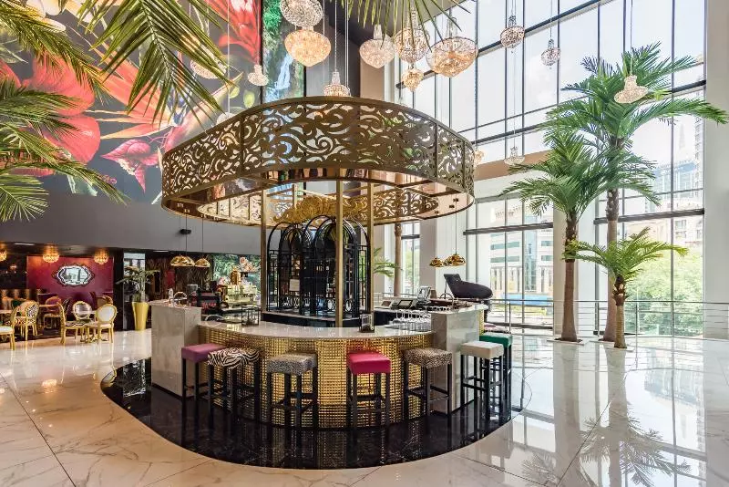 ホテル Sky, Sandton