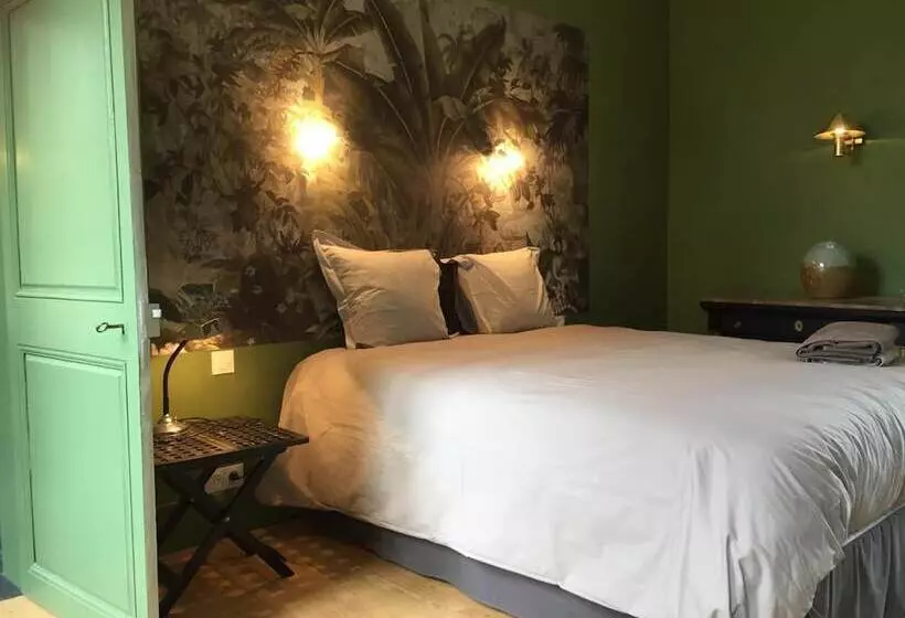 Majatalo Rouge Maison