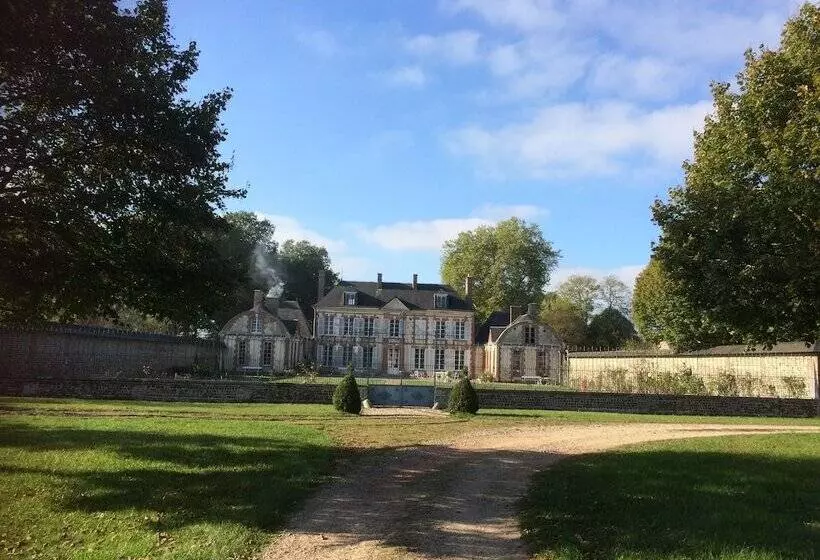 Majatalo Rouge Maison