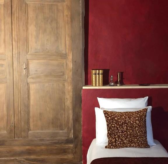 צימר Maison Lapopie Chambres Et Gîte