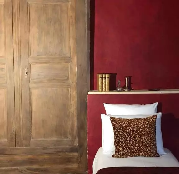 Aamiaismajoitus (B&B) Maison Lapopie Chambres Et Gîte